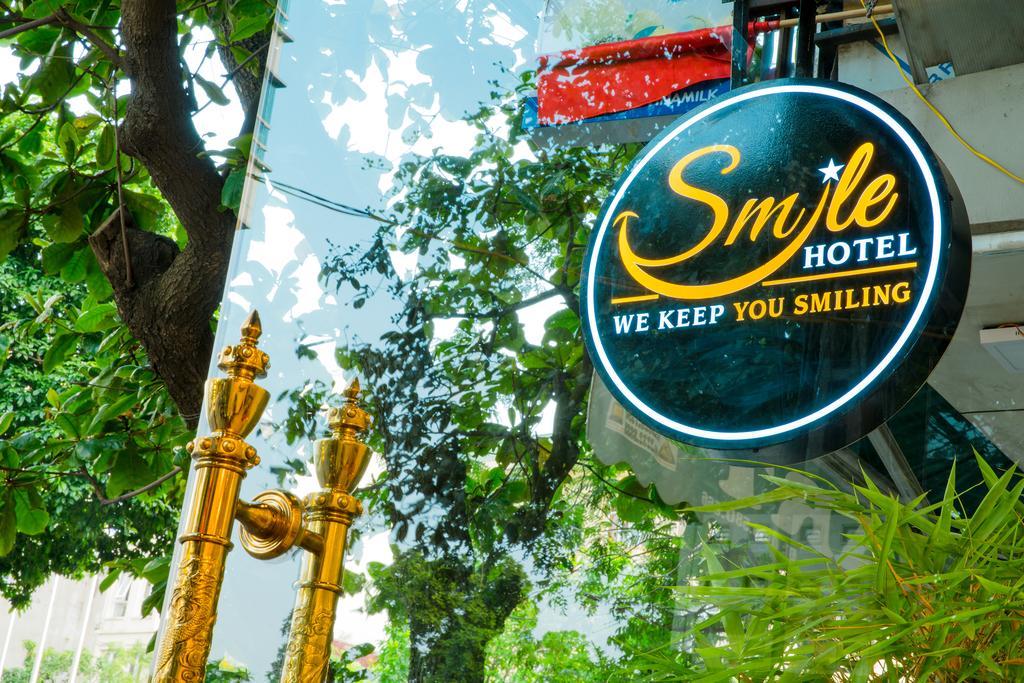 Smile Hotel Hanoi Exterior photo