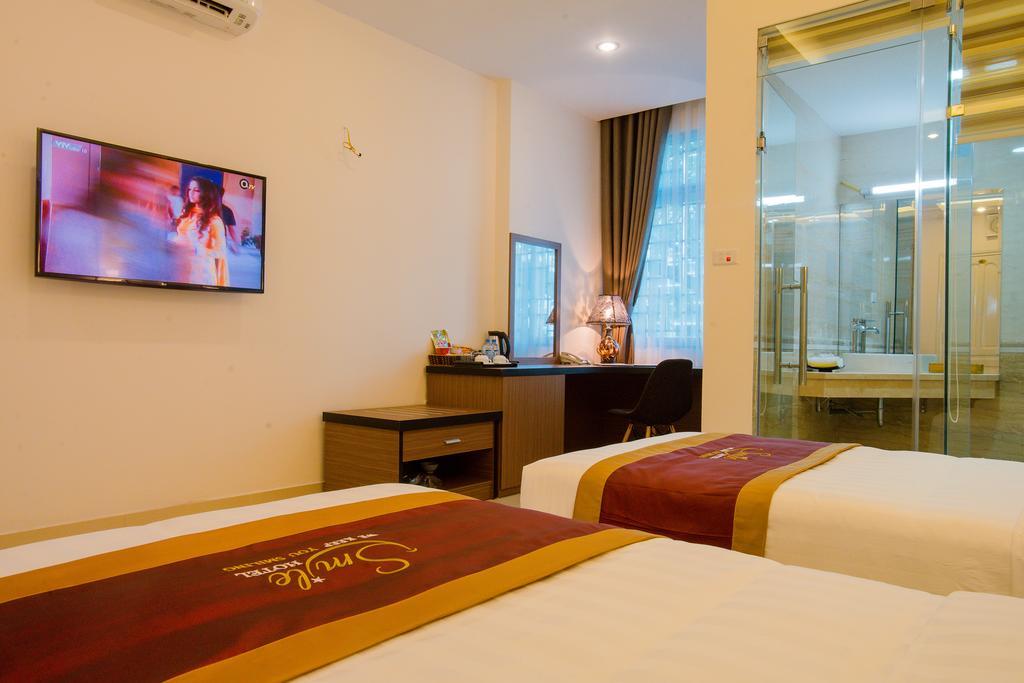 Smile Hotel Hanoi Exterior photo